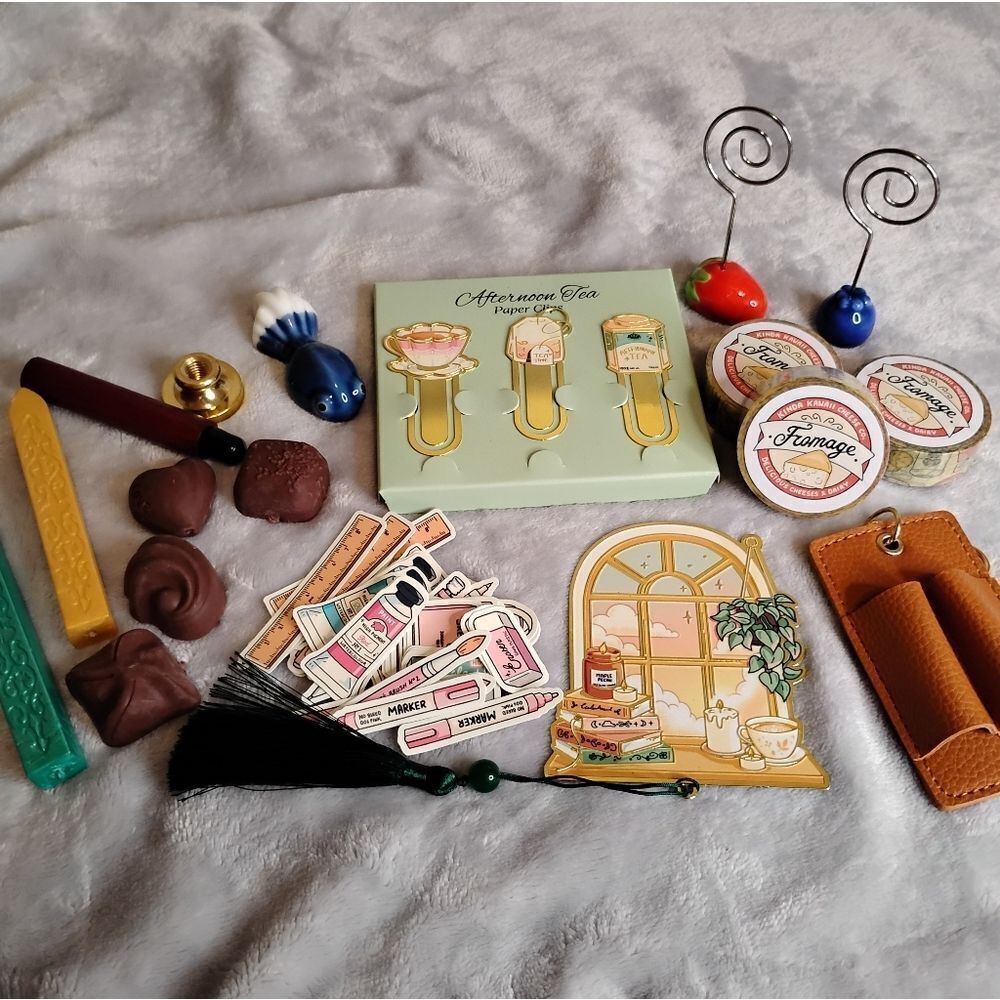 Kinda Kawaii Stationary Items